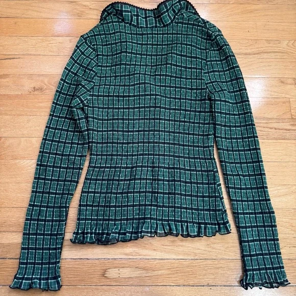 Free People Caught A Feeling Smocked
Button-Up Top Green - Picture 11 of 12